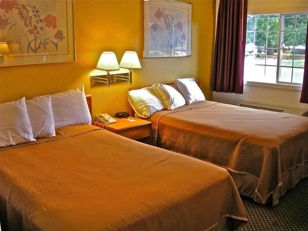 Travelodge By Wyndham Pendleton Or Zewnętrze zdjęcie