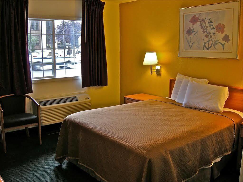 Travelodge By Wyndham Pendleton Or Zewnętrze zdjęcie